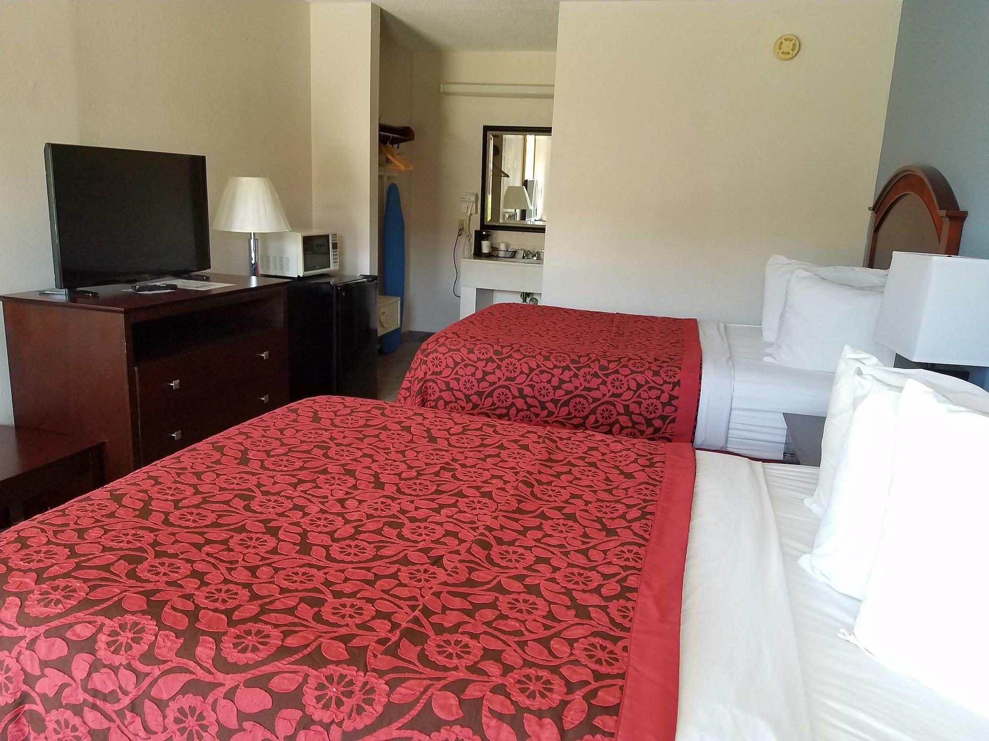 Days Inn By Wyndham Richmond Extérieur photo